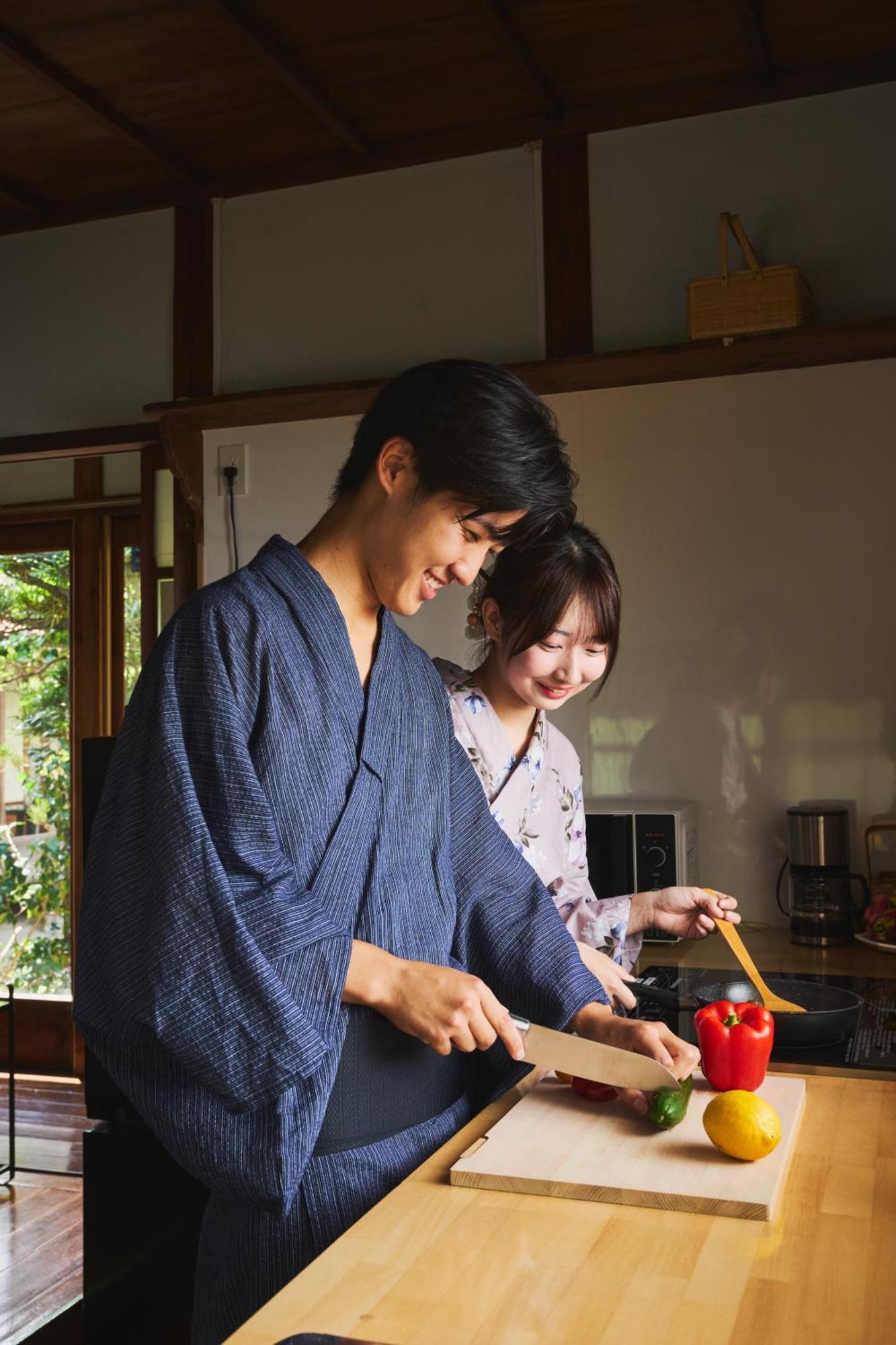 温泉付きの一軒家を借りよう Beppu Exterior foto