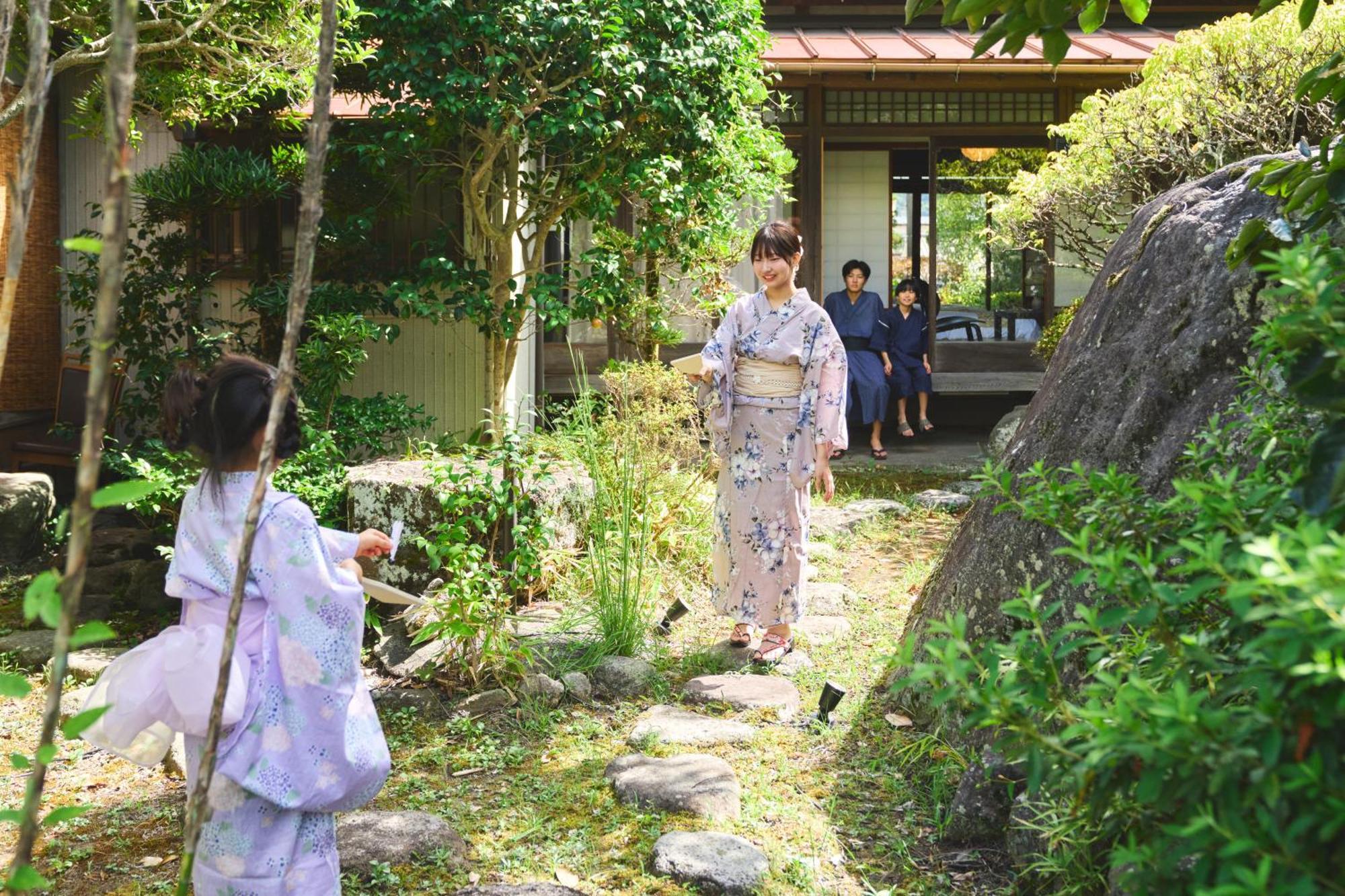 温泉付きの一軒家を借りよう Beppu Exterior foto